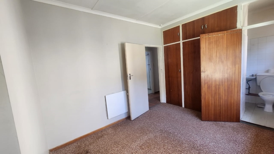 3 Bedroom Property for Sale in Koffiefontein Free State
